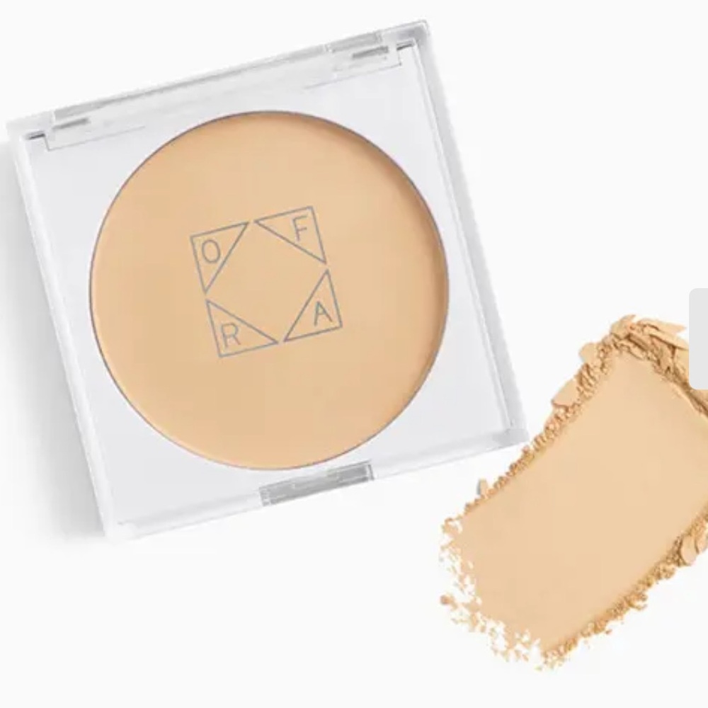 NWT OFRA COSMETICS Pure Matte Finishing Powder- Light-  Full Size (7.5 g)